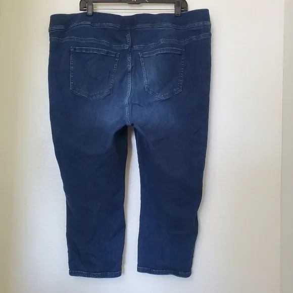 Torrid Women's Stretch Denim Crop Pull On Skinny Lean Jean - Plus Size 3X - Picture 7 of 13